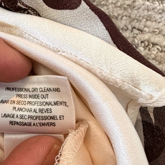 BCBG MAX ARIA 100% Silk Dress Womans SZ 4 V-Neck Maxi Dress Empire Waist Boho - Picture 10 of 16